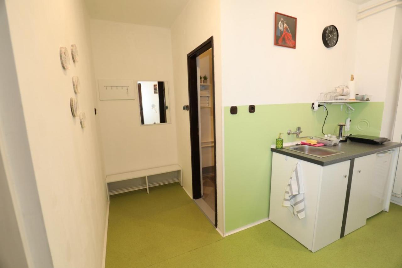 Maple Place Velika Gorica Exterior foto